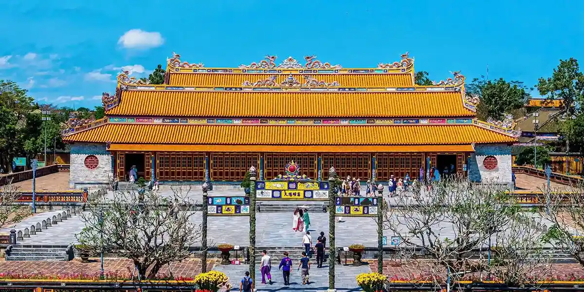 Đại Nội Huế Điện Thái Hòa lộng lẫy